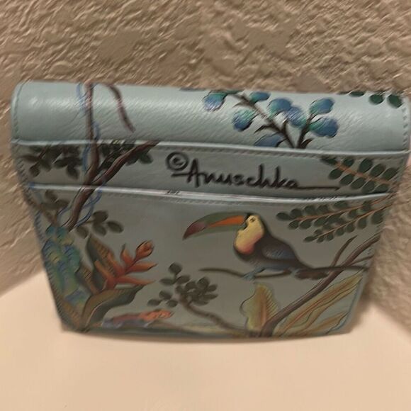 Anuschka Painted Sloth Jungle Print Front Flap Messenger Bag Blue Leather NWT - Picture 2 of 15